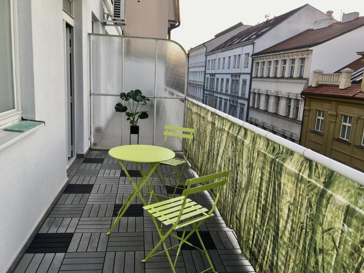 Flat In The Heart Of Prag